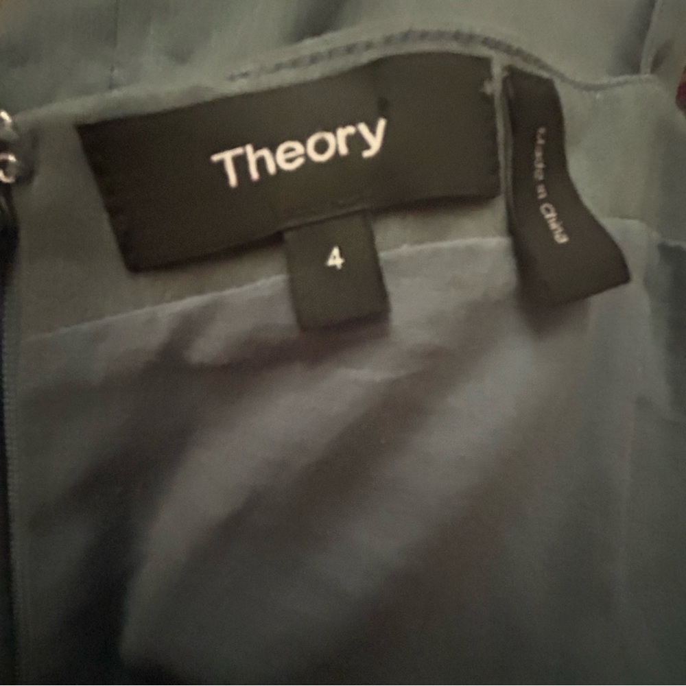 Theory midi dress - Picture 8 of 9